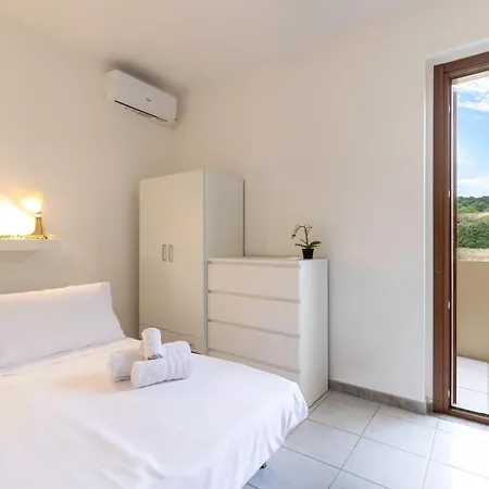 Casa Alfieri 20 - Free Wifi - With Patio בית נופש